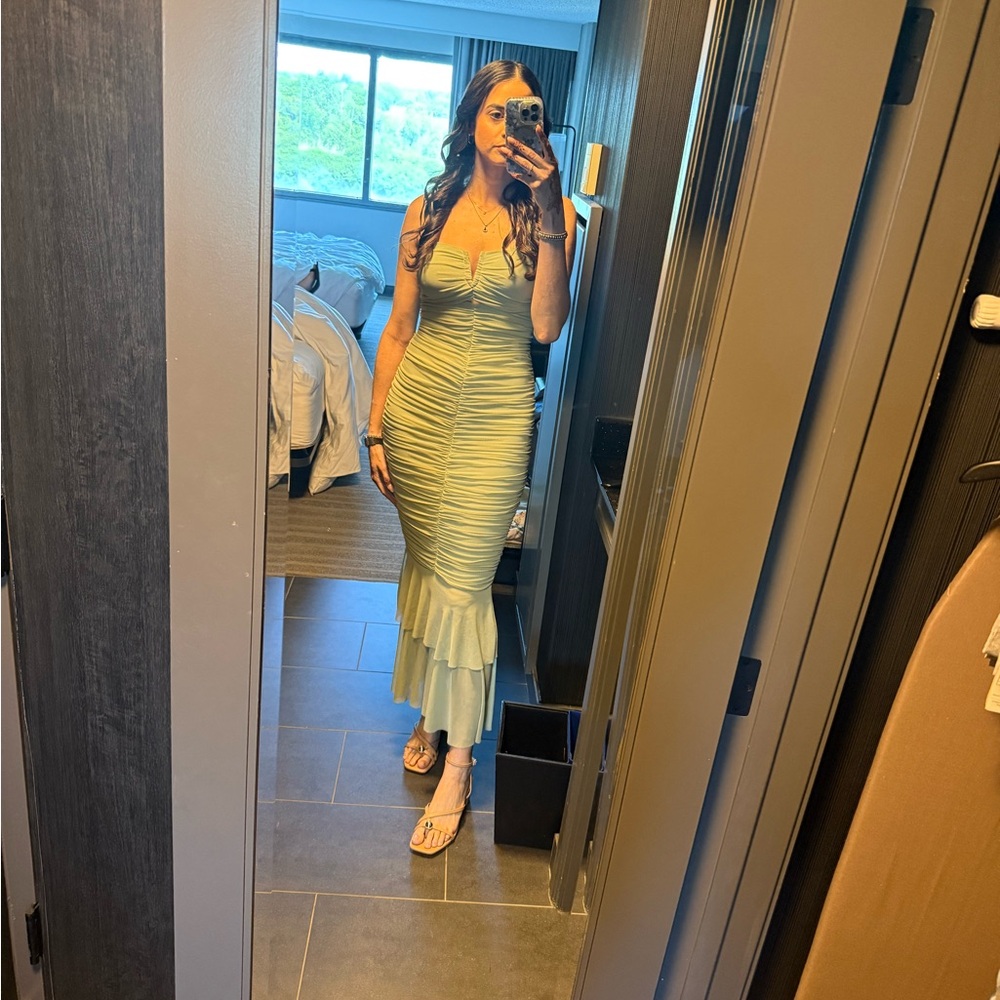 Mermaid style midi dress